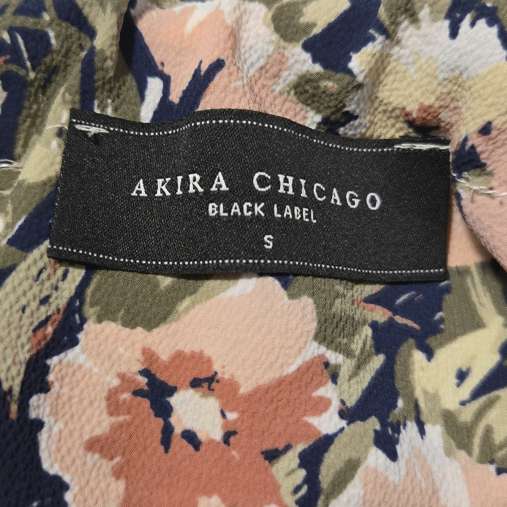 AKIRA CHICAGO BLACK LABEL Boho Floral Print Halter Top With Tie Back. Size S. - Picture 8 of 11
